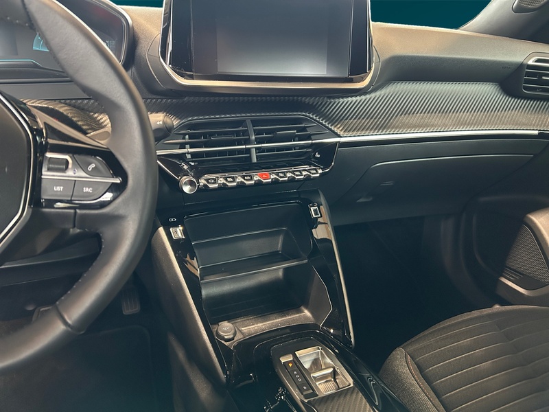 Peugeot e-2008 vaihtoauto