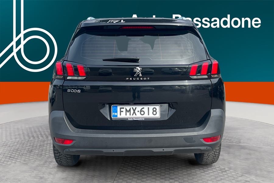 Peugeot 5008 vaihtoauto