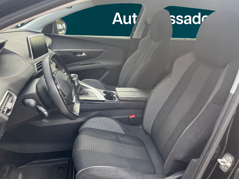 Peugeot 5008 vaihtoauto