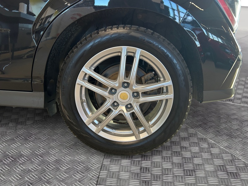 Hyundai Kona vaihtoauto