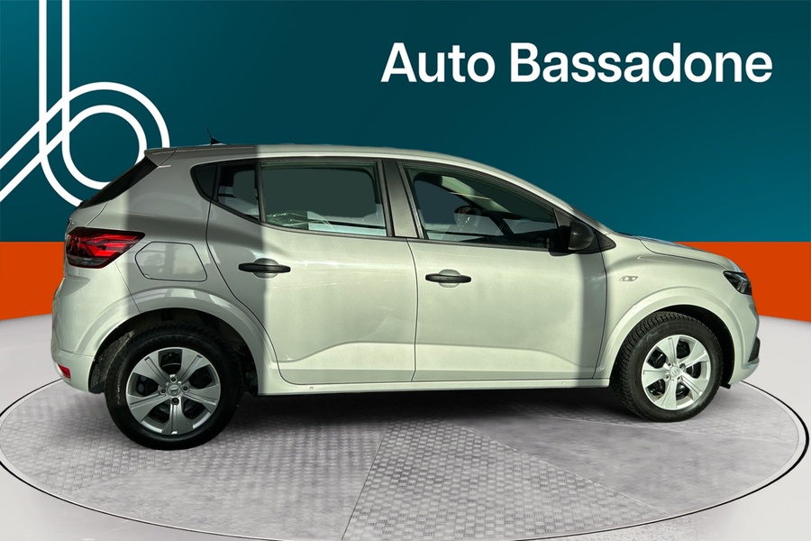 Dacia Sandero vaihtoauto