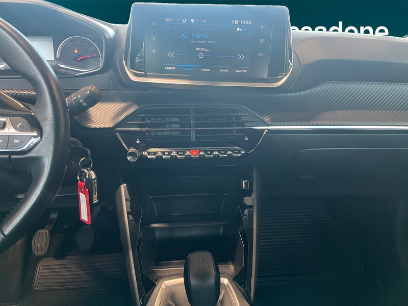 Peugeot 208 vaihtoauto