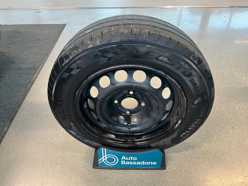 Peugeot 208 vaihtoauto