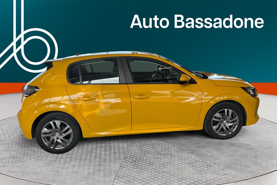 Peugeot 208 vaihtoauto