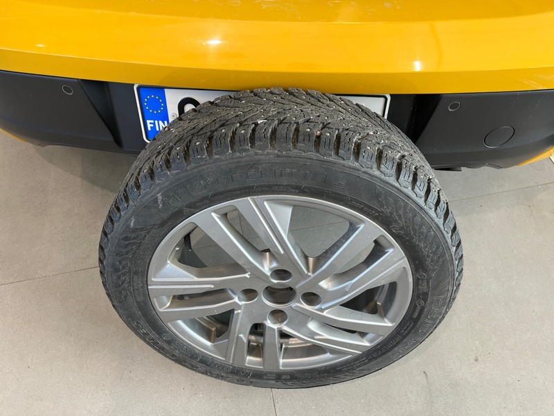 Peugeot 208 vaihtoauto