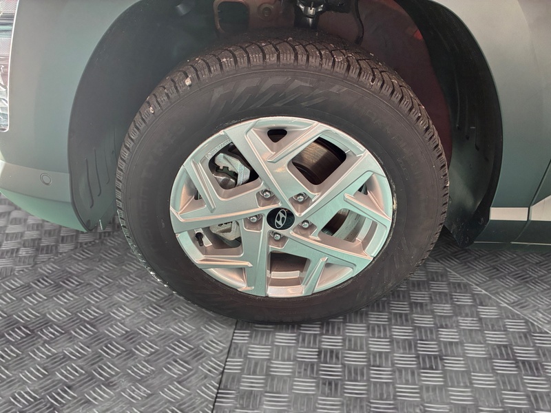 Hyundai KONA Hybrid vaihtoauto