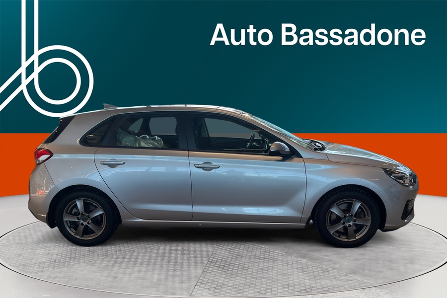 Hyundai i30 Hatchback vaihtoauto