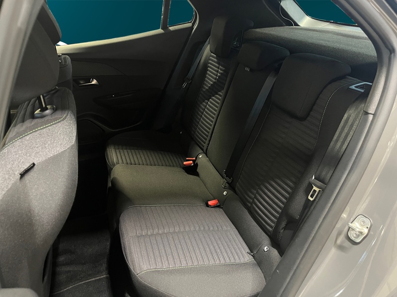 Peugeot e-2008 vaihtoauto