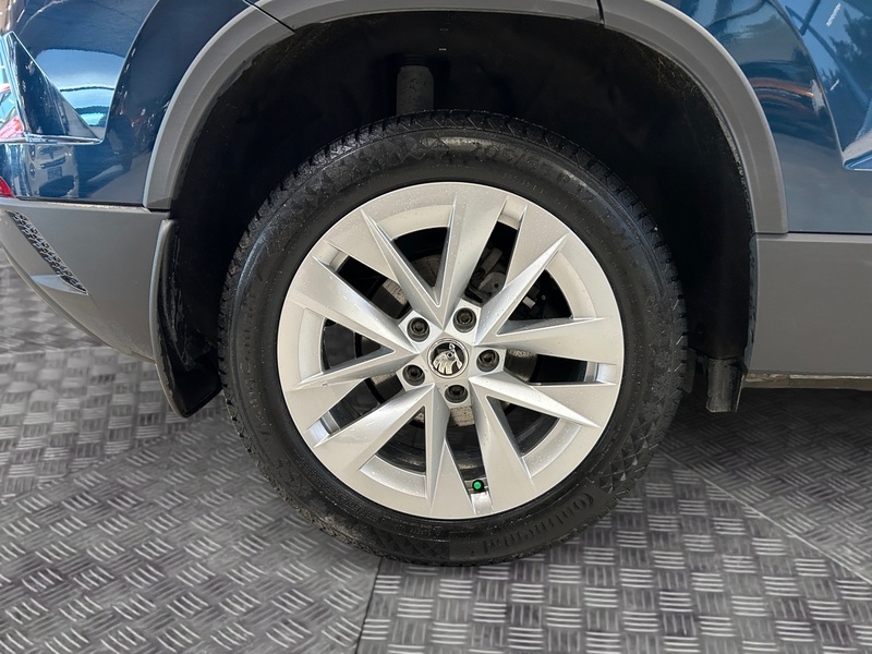 Skoda Karoq vaihtoauto