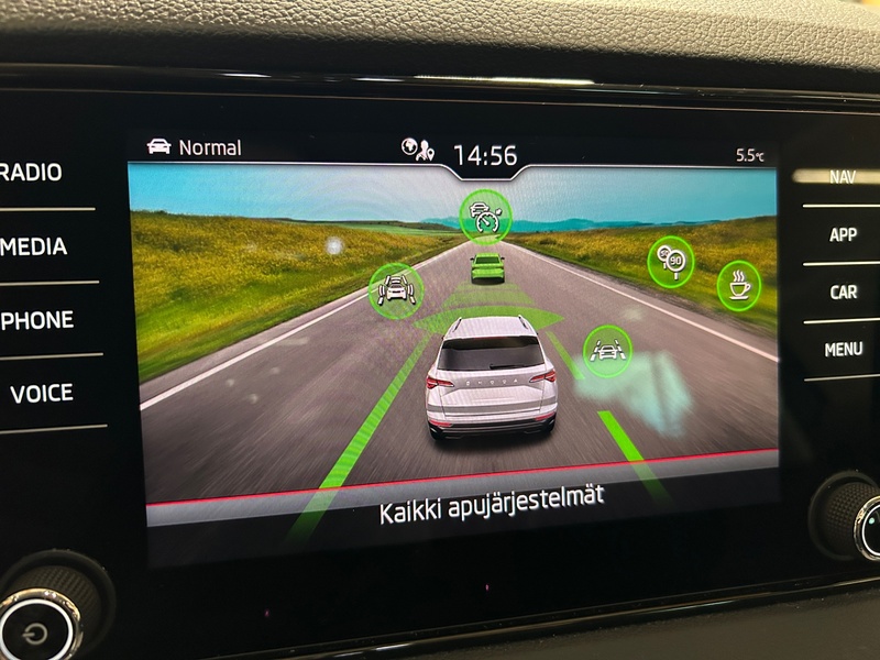 Skoda Karoq vaihtoauto