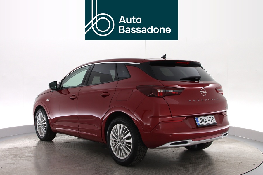 Opel Grandland vaihtoauto