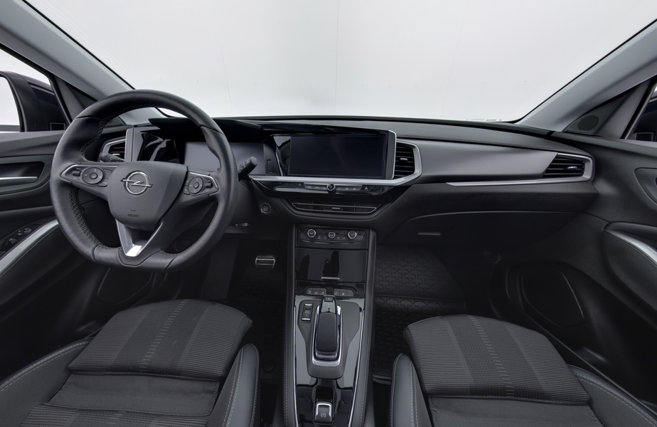 Opel Grandland vaihtoauto