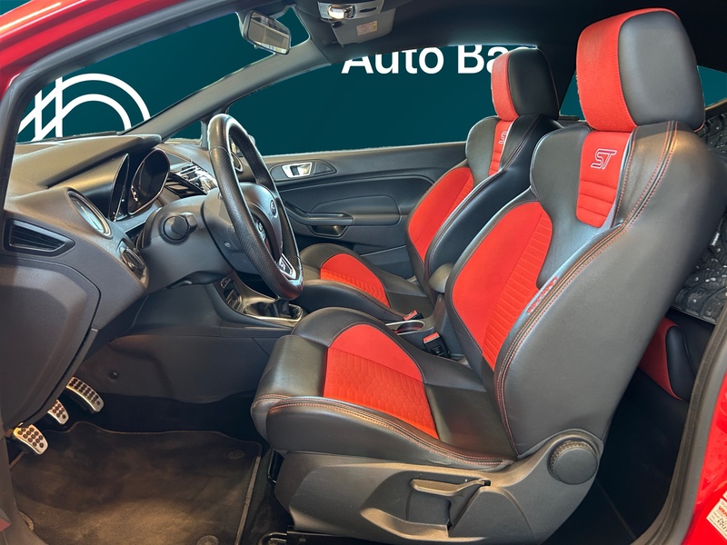 Ford Fiesta vaihtoauto