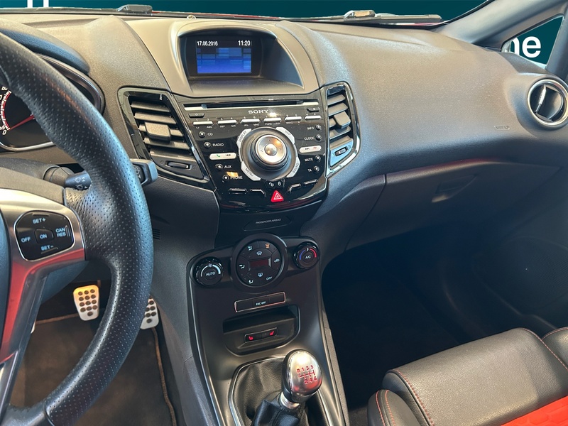 Ford Fiesta vaihtoauto