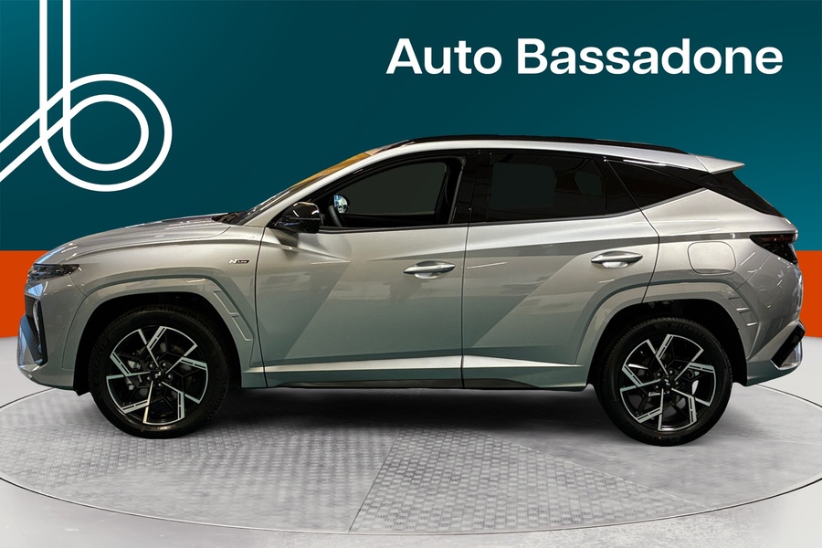 Hyundai TUCSON Hybrid vaihtoauto