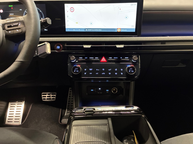 Hyundai TUCSON Hybrid vaihtoauto