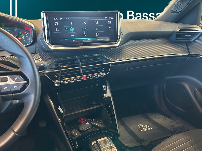 Peugeot e-2008 vaihtoauto