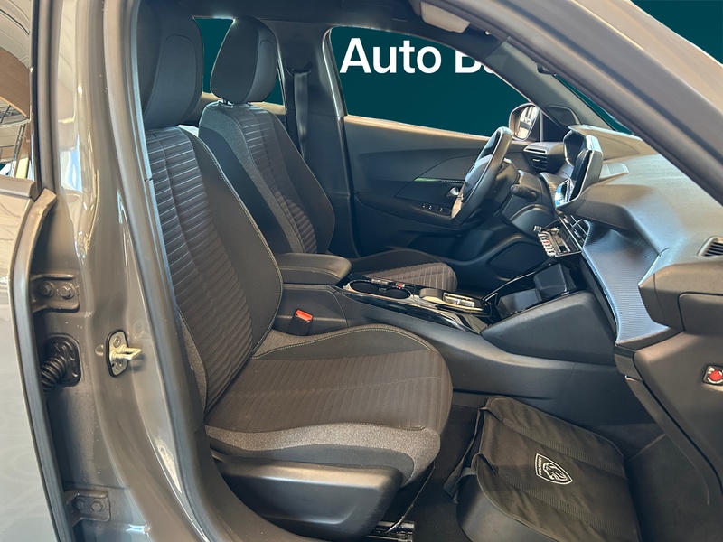 Peugeot e-2008 vaihtoauto