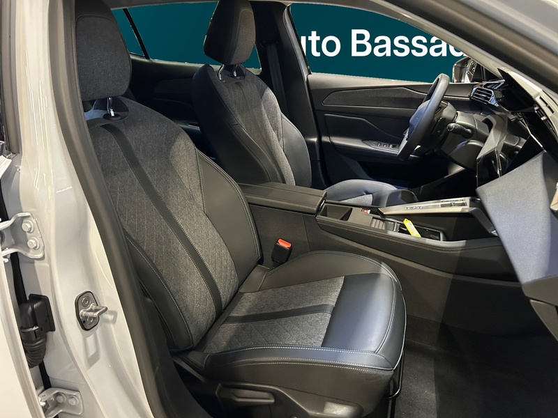 Peugeot 408 vaihtoauto