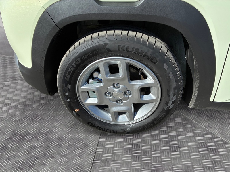 Hyundai INSTER vaihtoauto