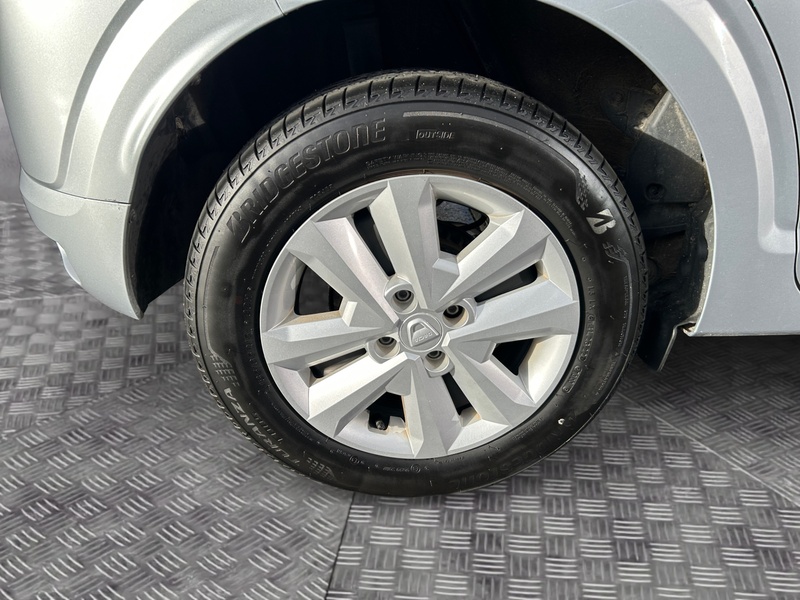 Dacia Sandero vaihtoauto