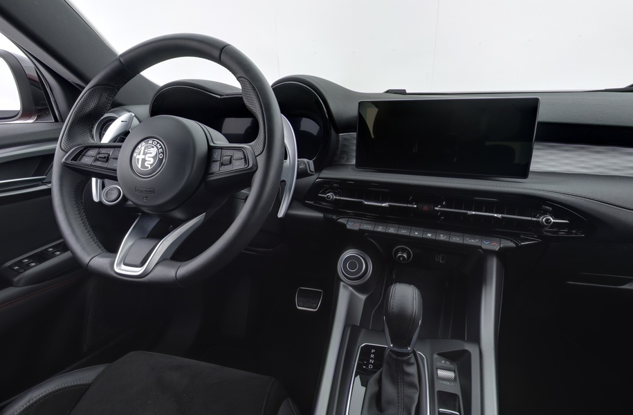 Alfa Romeo Tonale vaihtoauto