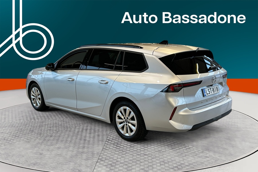 Opel Astra vaihtoauto