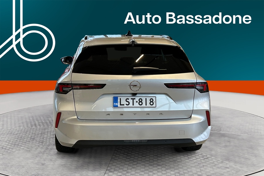 Opel Astra vaihtoauto