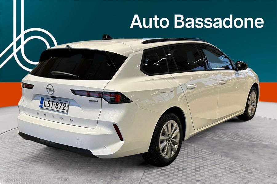 Opel Astra vaihtoauto