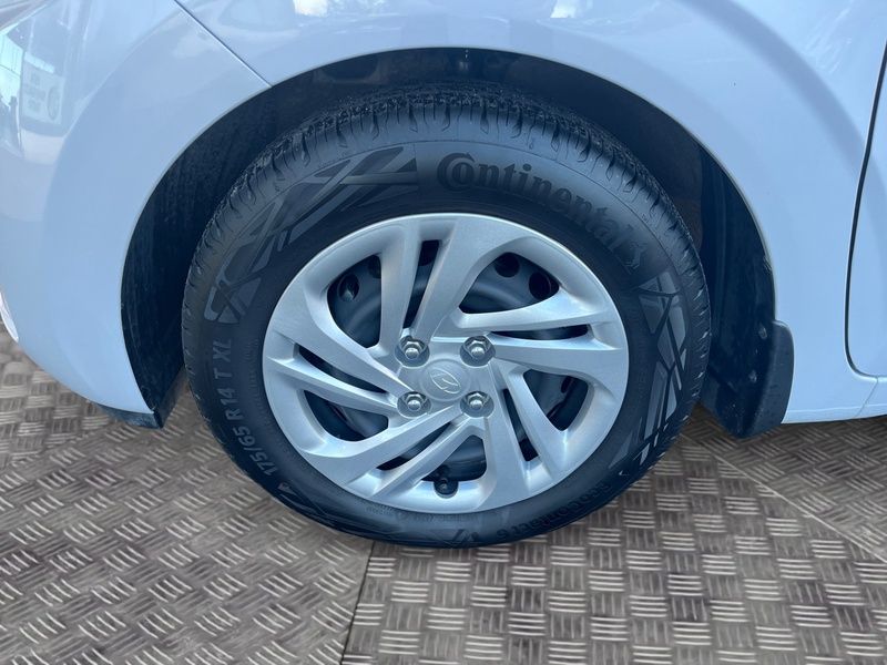 Hyundai i10 vaihtoauto