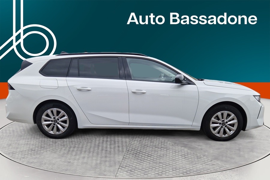 Opel Astra vaihtoauto