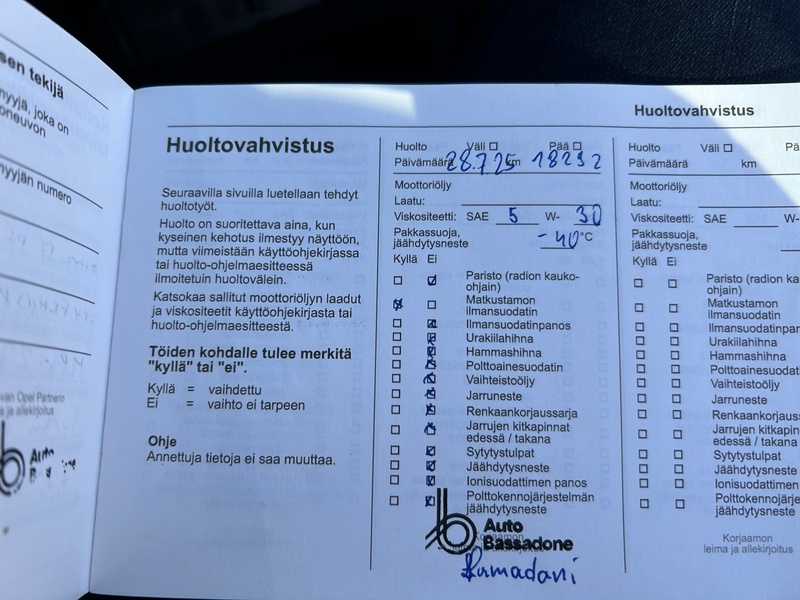 Opel Astra vaihtoauto