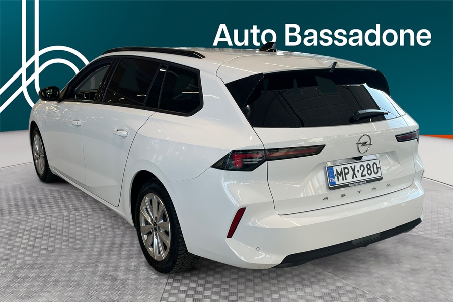 Opel Astra vaihtoauto