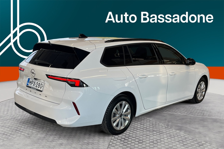 Opel Astra vaihtoauto