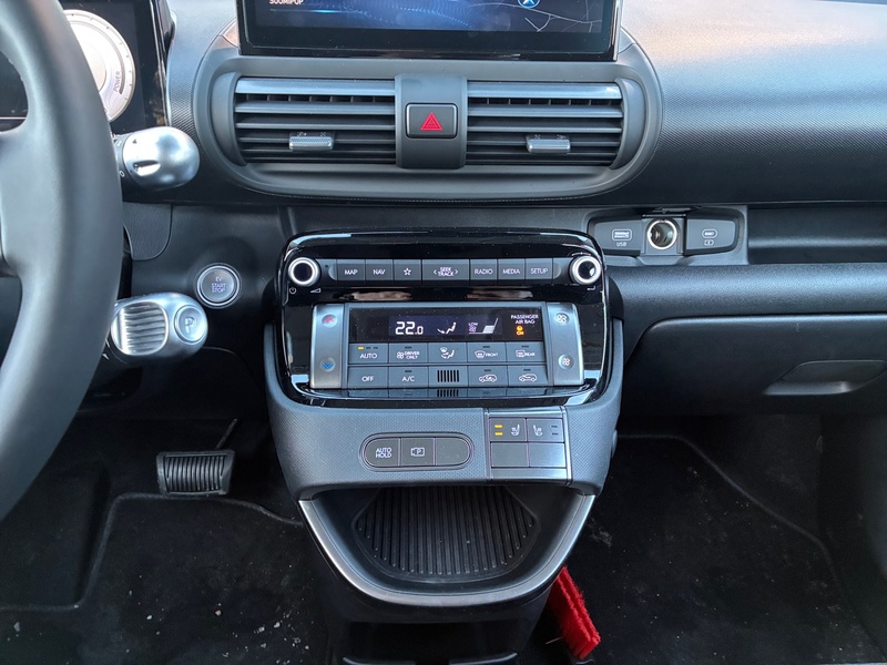 Hyundai INSTER vaihtoauto