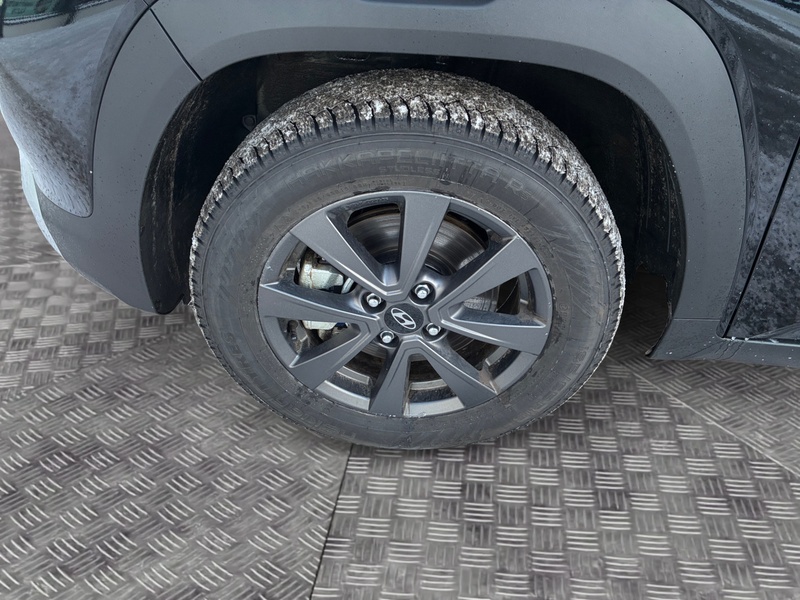 Hyundai INSTER vaihtoauto