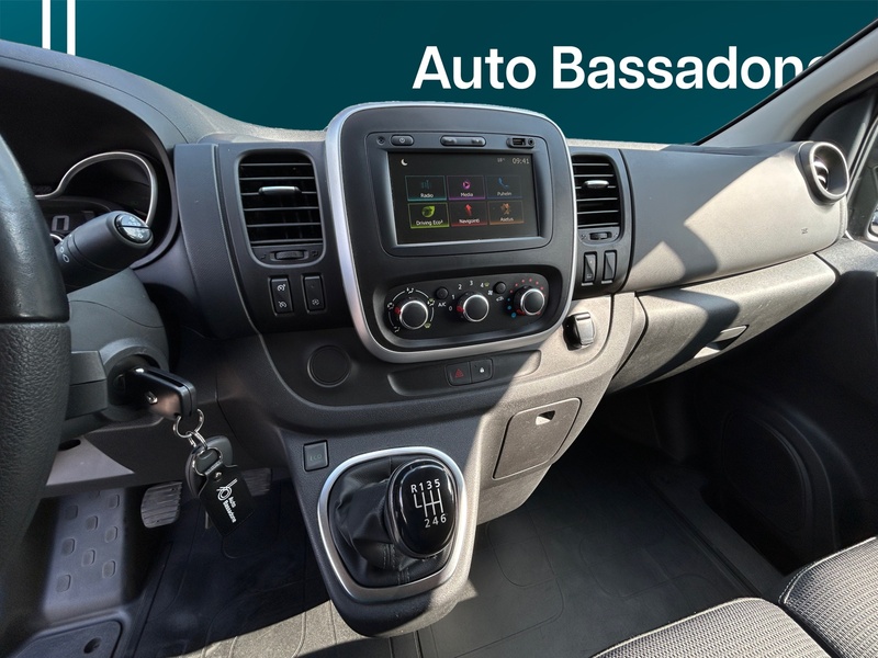 Renault Trafic vaihtoauto