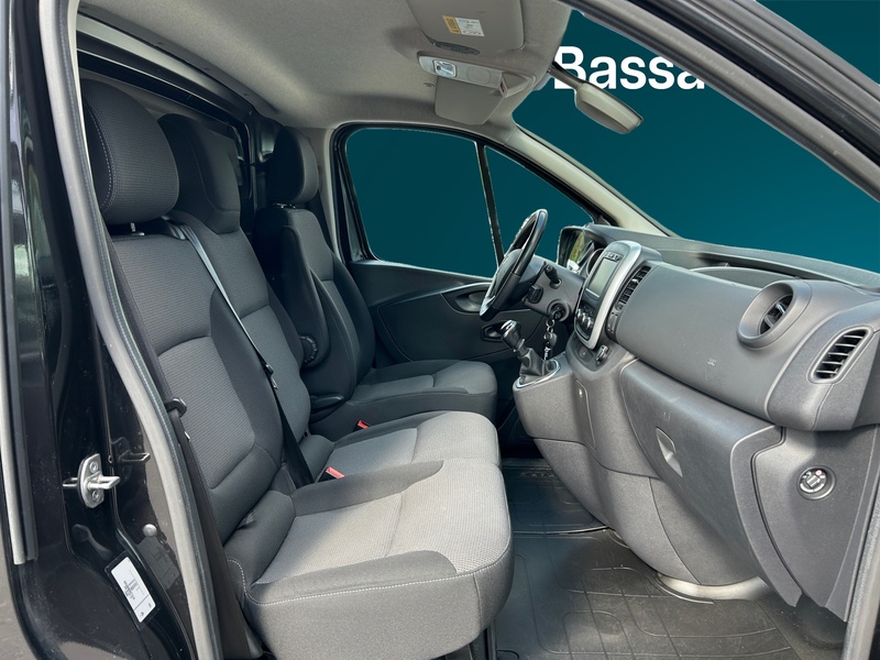 Renault Trafic vaihtoauto