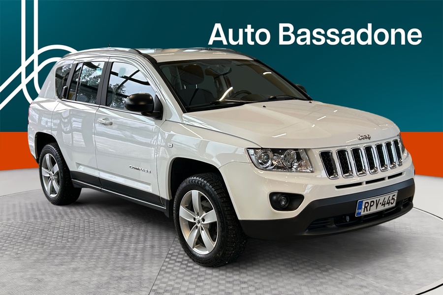 Jeep Compass vaihtoauto