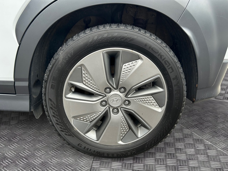 Hyundai Kona vaihtoauto