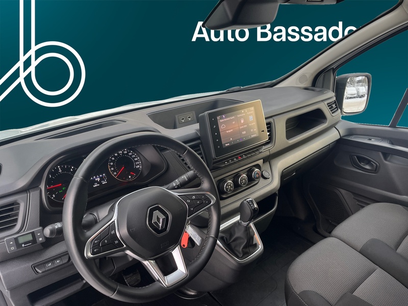 Renault Trafic vaihtoauto