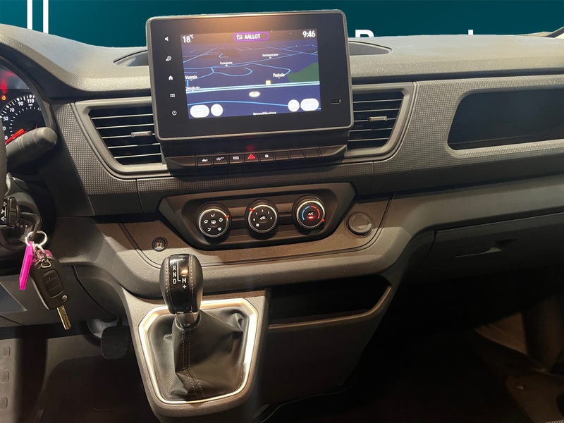 Renault Trafic vaihtoauto