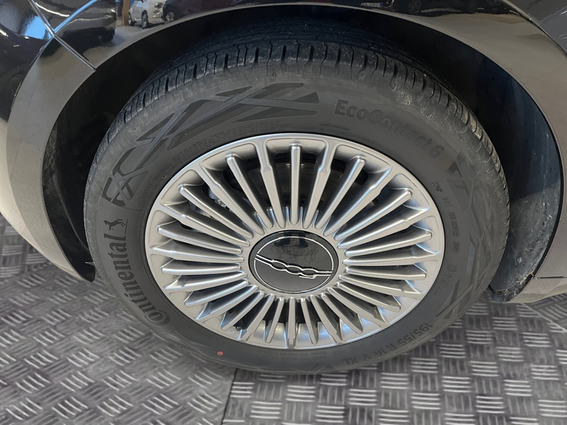 Fiat 500e vaihtoauto