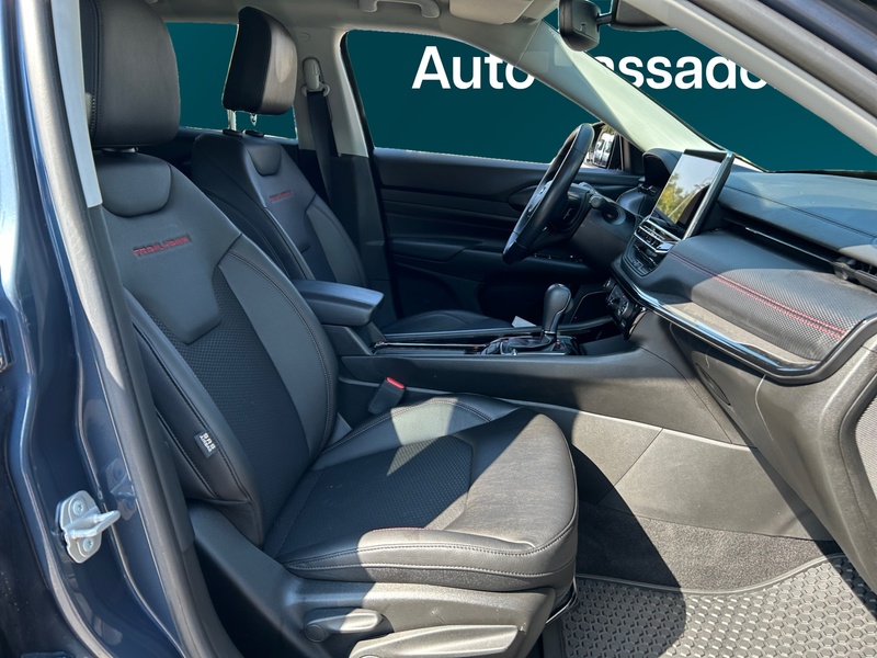 Jeep Compass vaihtoauto