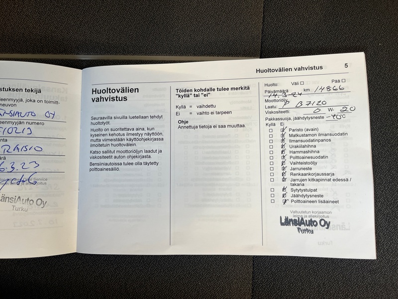 Opel Astra vaihtoauto