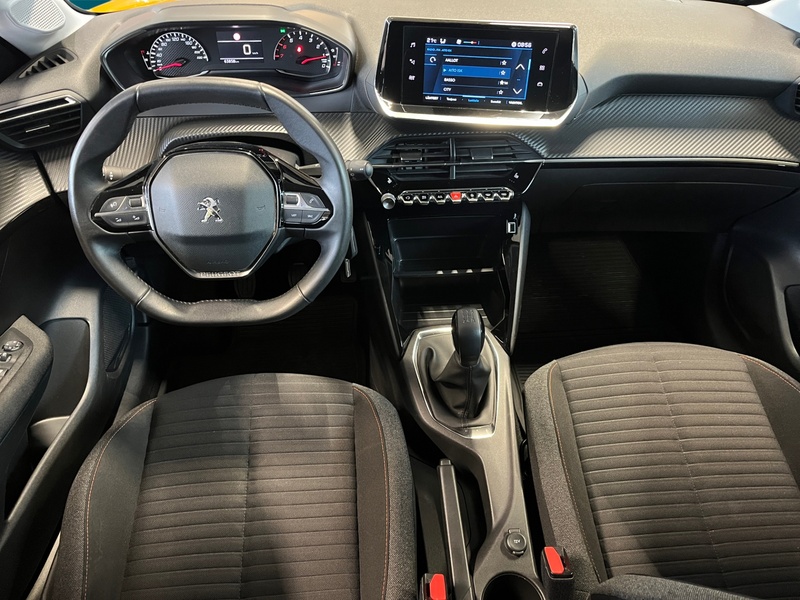 Peugeot 208 vaihtoauto