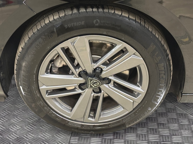 Peugeot 308 vaihtoauto