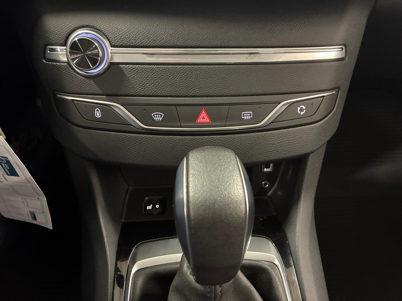 Peugeot 308 vaihtoauto