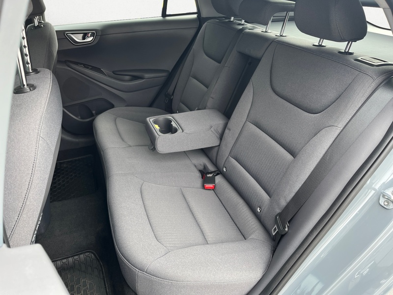 Hyundai IONIQ electric vaihtoauto