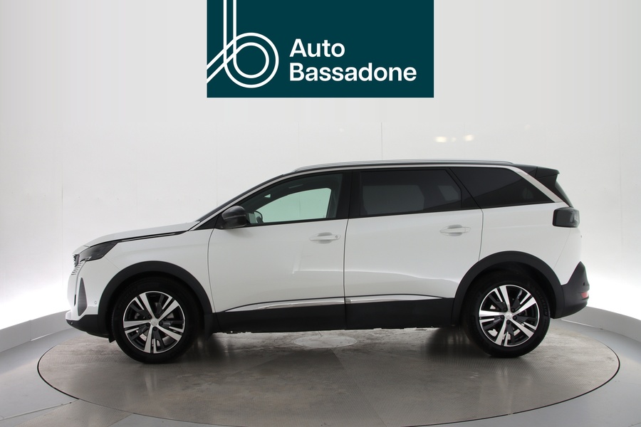 Peugeot 5008 vaihtoauto